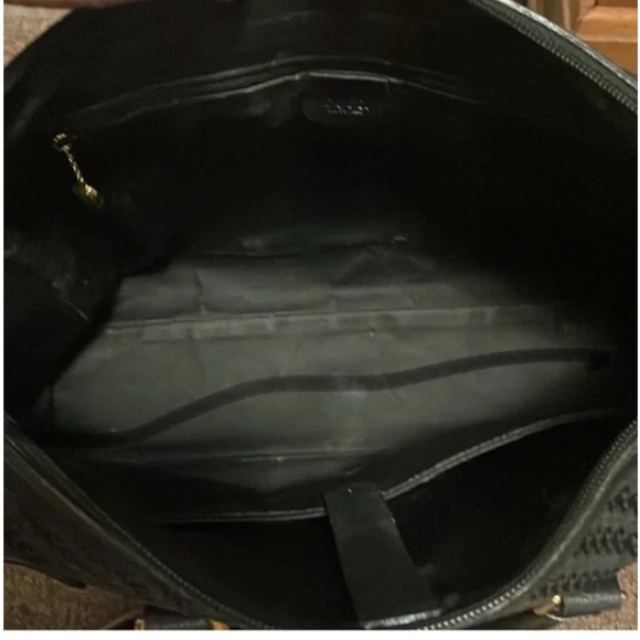 Authentic Gucci Travel Bag Pristine condition. - Picture 4 of 6